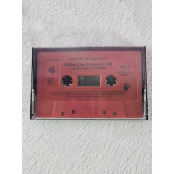 Scholastic Clifford The Firehouse Dog w/ Cassette Kids Vintage NEW - Picture 2 of 4